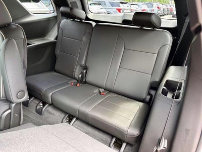 2023 Chevrolet Traverse AWD 1LZ