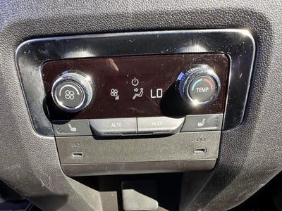 2025 Chevrolet Suburban 4WD RST
