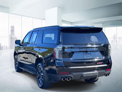 2025 Chevrolet Suburban 4WD RST
