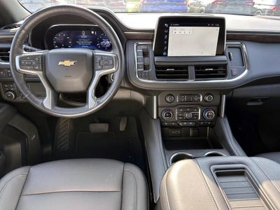 2022 Chevrolet Suburban 4WD LT