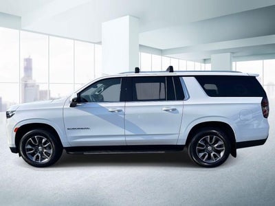2022 Chevrolet Suburban 4WD LT