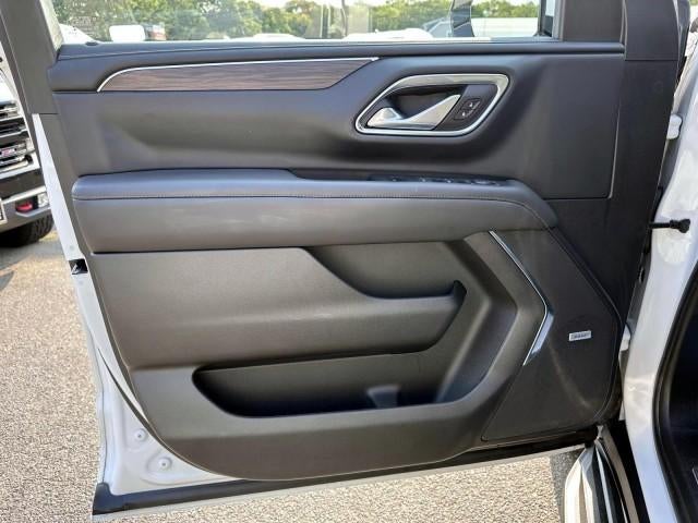 2022 Chevrolet Suburban 4WD LT