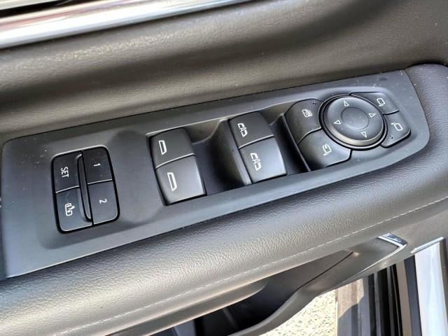 2022 Chevrolet Suburban 4WD LT