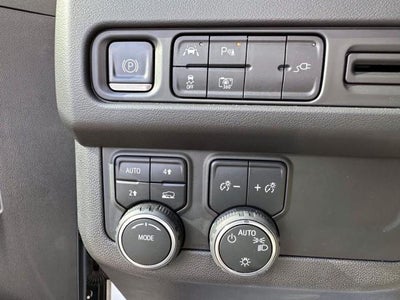 2022 Chevrolet Suburban 4WD LT