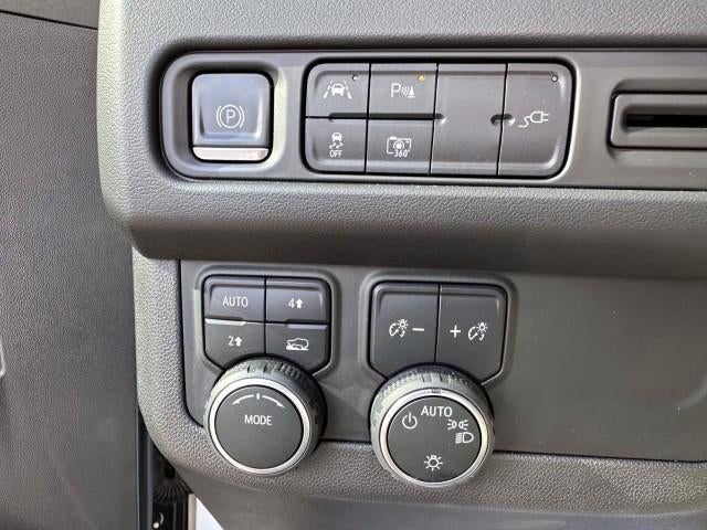 2022 Chevrolet Suburban 4WD LT