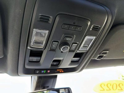 2022 Chevrolet Suburban 4WD LT