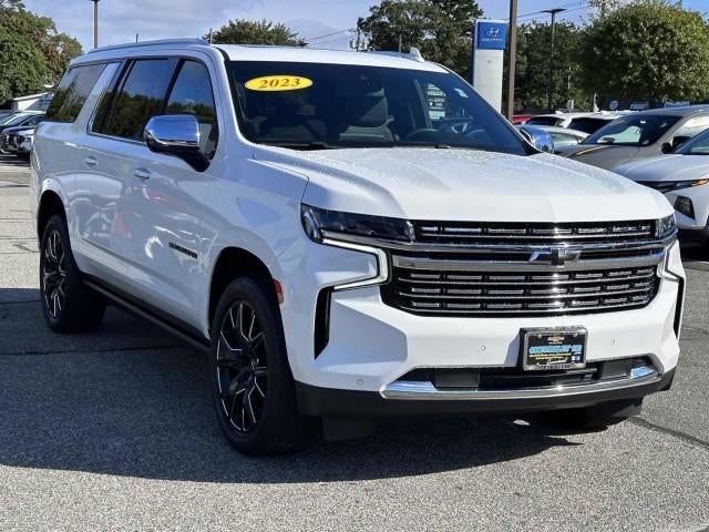 2023 Chevrolet Suburban 4WD Premier
