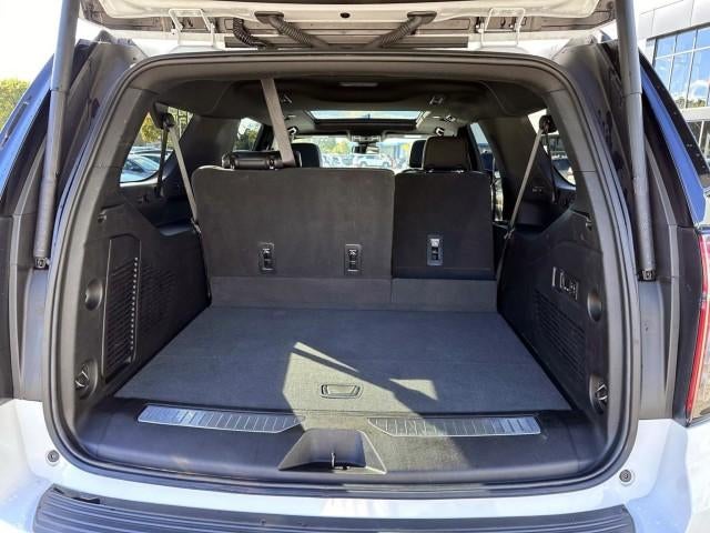 2023 Chevrolet Suburban 4WD Premier
