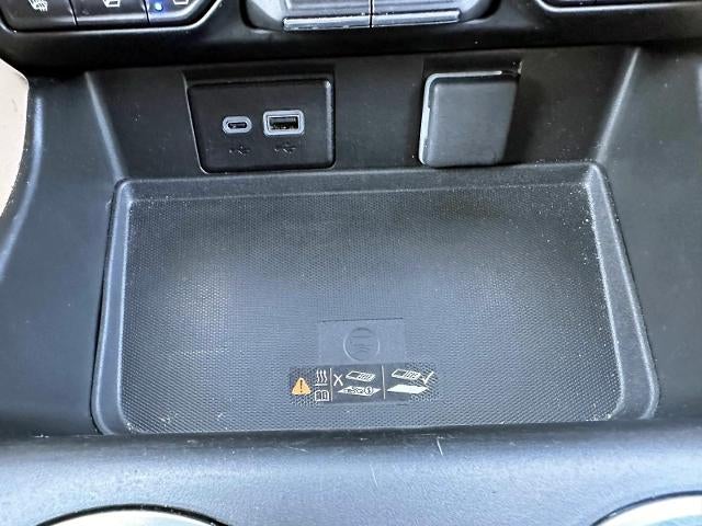 2024 Chevrolet Suburban 4WD Premier