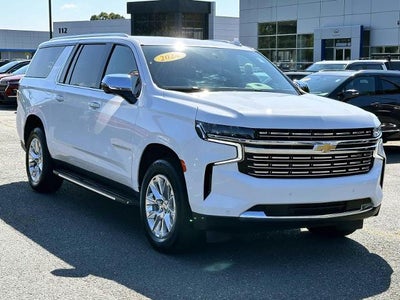 2024 Chevrolet Suburban 4WD Premier