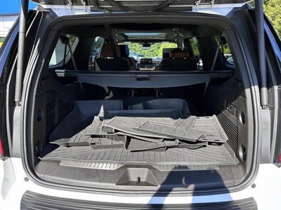 2023 Chevrolet Suburban 4WD High Country