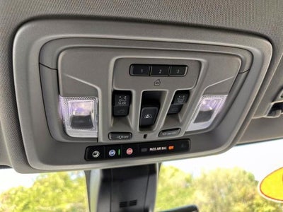 2020 GMC Sierra 3500HD Crew Cab Long Box 4-Wheel Drive Denali