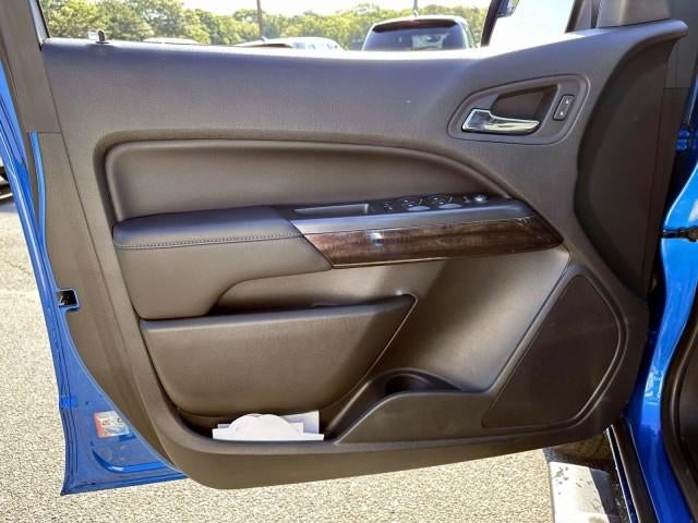 2022 GMC Canyon Crew Cab Short Box 4-Wheel Drive Elevation