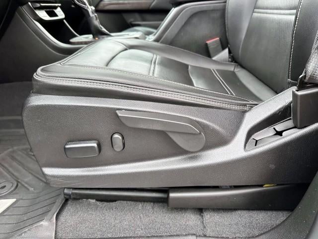 2022 GMC Canyon Crew Cab Short Box 4-Wheel Drive Denali