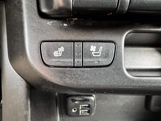 2022 GMC Canyon Crew Cab Short Box 4-Wheel Drive Denali