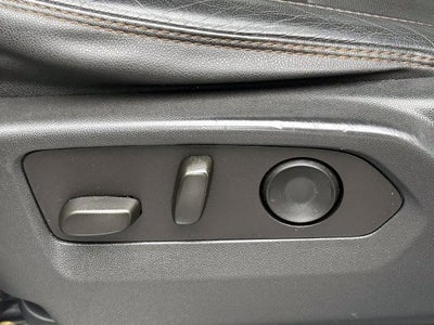 2022 GMC Sierra 1500 Crew Cab Short Box 4-Wheel Drive AT4