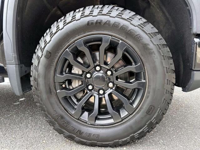 2023 GMC Sierra 1500 Crew Cab Short Box 4-Wheel Drive AT4