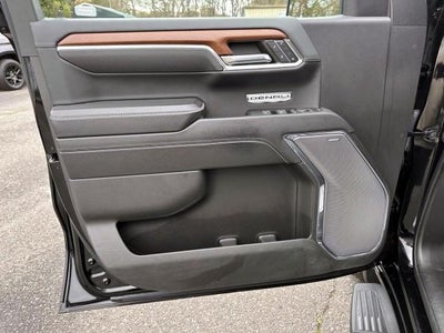 2023 GMC Sierra 1500 Crew Cab Short Box 4-Wheel Drive Denali