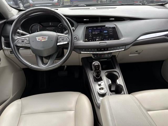 2022 Cadillac XT4 AWD 4dr Luxury