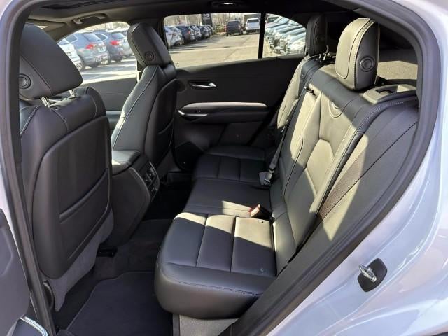 2023 Cadillac XT4 AWD 4dr Premium Luxury