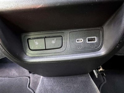 2023 Cadillac XT4 AWD 4dr Premium Luxury