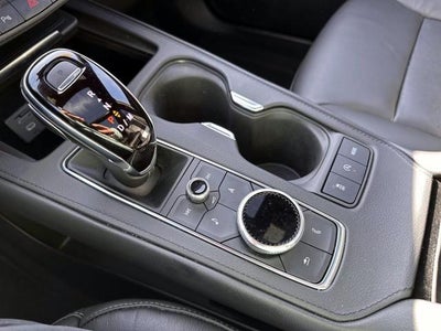 2023 Cadillac XT4 AWD 4dr Premium Luxury