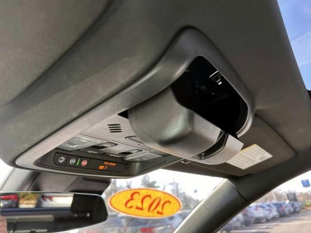 2023 Cadillac XT4 AWD 4dr Premium Luxury