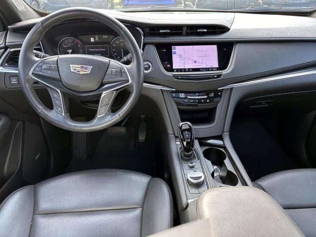 2023 Cadillac XT5 AWD 4dr Premium Luxury