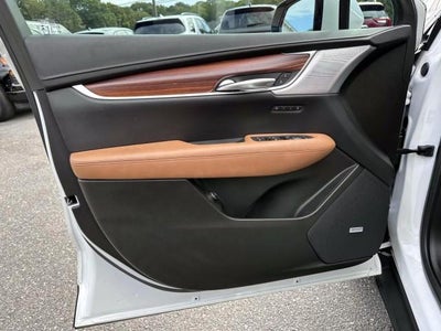 2021 Cadillac XT5 AWD 4dr Premium Luxury