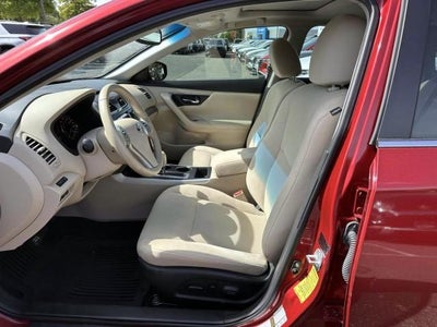 2015 Nissan Altima 4dr Sdn I4 2.5 SV