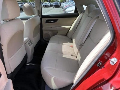 2015 Nissan Altima 4dr Sdn I4 2.5 SV