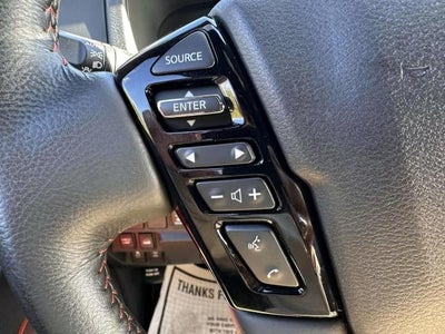 2023 Nissan Frontier Crew Cab 4x4 PRO-4X Auto