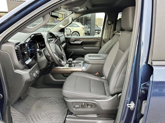 2022 Chevrolet Silverado 1500 Crew Cab Short Box 4-Wheel Drive RST