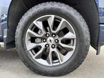 2022 Chevrolet Silverado 1500 Crew Cab Short Box 4-Wheel Drive RST