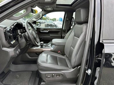 2024 Chevrolet Silverado 1500 Crew Cab Short Box 4-Wheel Drive RST