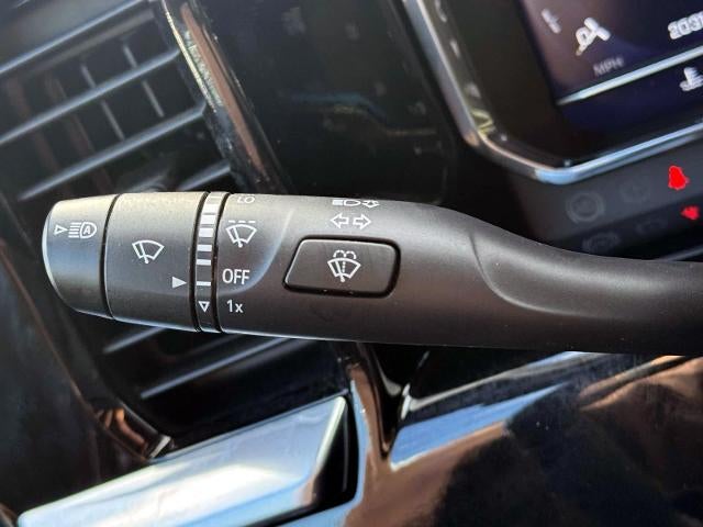 2022 Chevrolet Silverado 1500 Crew Cab Short Box 4-Wheel Drive LTZ