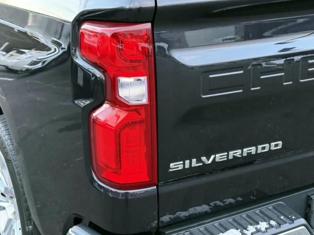 2022 Chevrolet Silverado 1500 Crew Cab Short Box 4-Wheel Drive LTZ