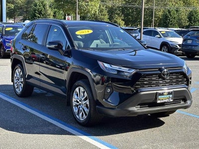 2024 Toyota RAV4 XLE Premium AWD (Natl)