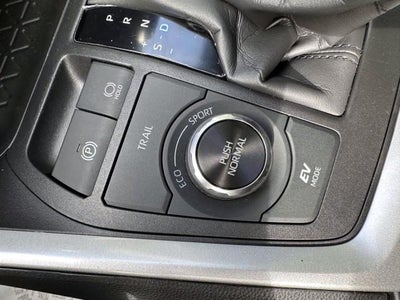 2024 Toyota RAV4 Hybrid XLE AWD (Natl)