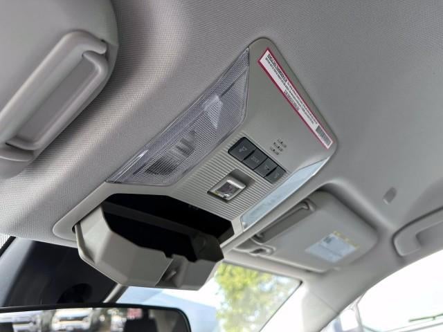 2024 Toyota RAV4 Hybrid XLE AWD (Natl)