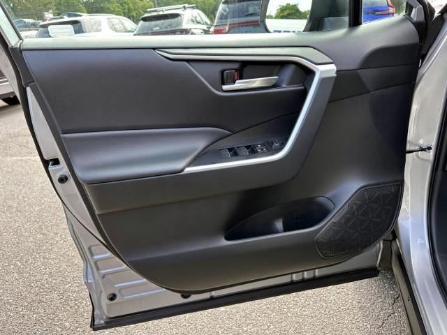 2024 Toyota RAV4 Hybrid XLE AWD (Natl)