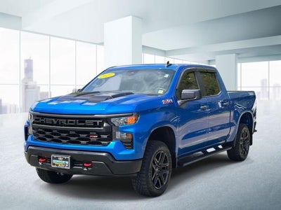 2022 Chevrolet Silverado 1500 Crew Cab Short Box 4-Wheel Drive Custom Trail Boss