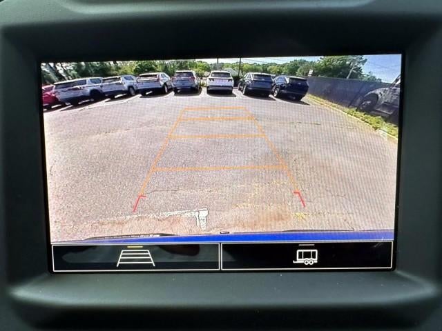 2022 Chevrolet Silverado 1500 Crew Cab Short Box 4-Wheel Drive Custom Trail Boss