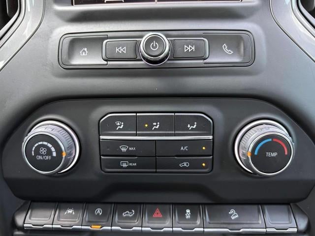 2022 Chevrolet Silverado 1500 Crew Cab Short Box 4-Wheel Drive Custom Trail Boss