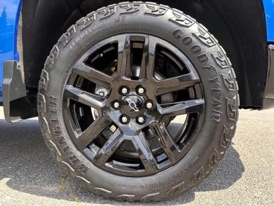 2022 Chevrolet Silverado 1500 Crew Cab Short Box 4-Wheel Drive Custom Trail Boss