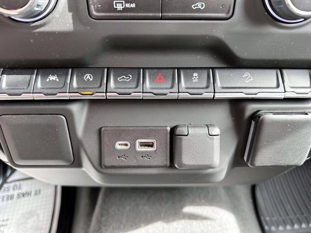 2023 Chevrolet Silverado 1500 Crew Cab Short Box 4-Wheel Drive Custom Trail Boss