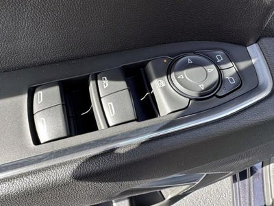 2024 Chevrolet Silverado 1500 Crew Cab Short Box 4-Wheel Drive LT 2FL