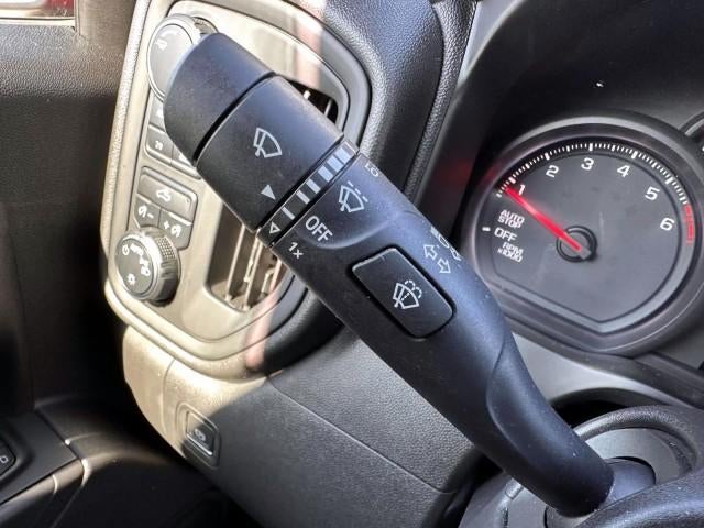 2020 Chevrolet Silverado 1500 Crew Cab Standard Box 4-Wheel Drive Custom