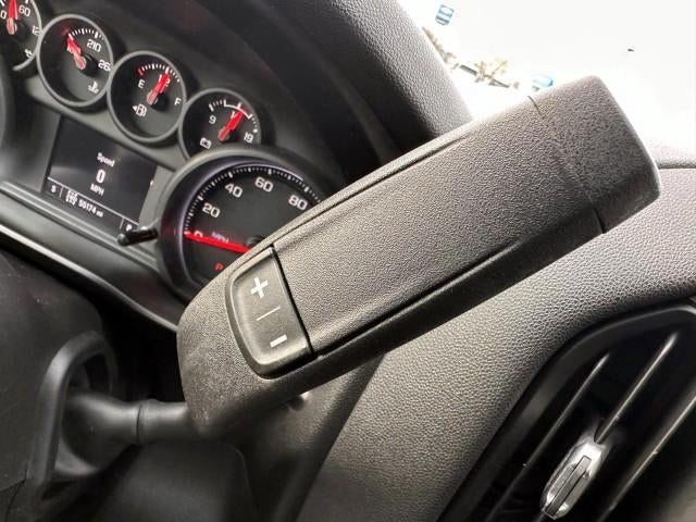 2020 Chevrolet Silverado 1500 Crew Cab Short Box 4-Wheel Drive Custom