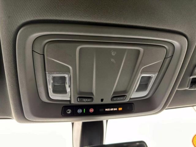 2020 Chevrolet Silverado 1500 Crew Cab Short Box 4-Wheel Drive Custom